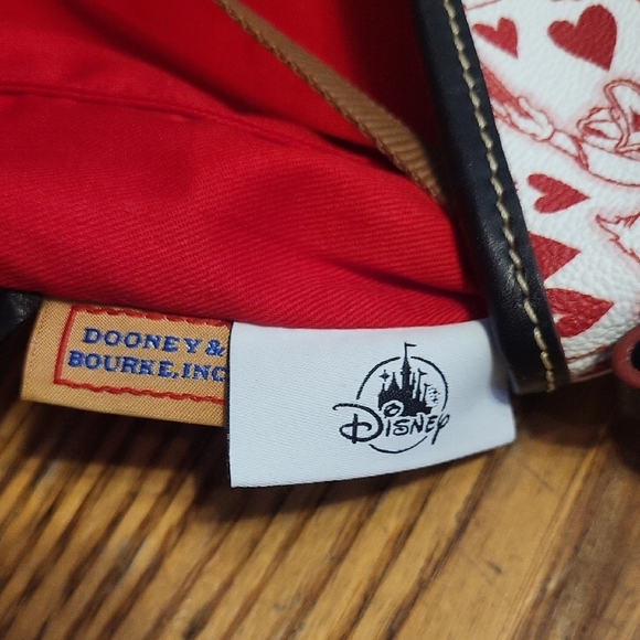 Disney Dooney & Bourke Donald and Daisy Crossbody Bag - Picture 6 of 13
